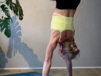 AloHandstandLovers Day 6 Today we add PIKE to the