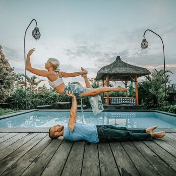 Callan · Acroyoga · Dance ⇨ 𝐒𝐰𝐢𝐩𝐞 to see how