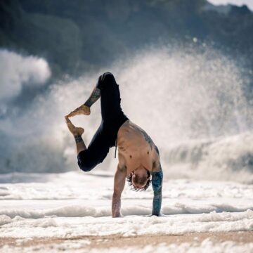 Challenge with Yoga Yoga makes great photos yoga yogavideo yogapractice