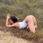LINDELL ⋆ YOGA lotuslegs puppypose and sphinxpose Do you like