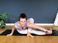 Maike Yoga Strength Fit Are you Surrounded with