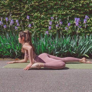Mathilde ☾ yoga teacher 100 my new favorite pose