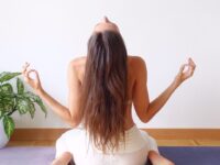 Mindful Yoga Pose Beauty Asana RISE UP⁣⠀ ⁣⠀ Allow yourself