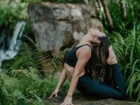Naomi Pham yoga • meditation Friends I warmly welcome