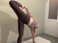 Olga Yoga 🧘‍♀️💜🕉️ Day 1x20e33x20e3 of YogiPerspective with @cyogalife