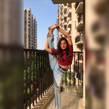 Riya Bhadauria Strike a pose while going out yogagirl yogatribe yogainfluencer YogaEveryW