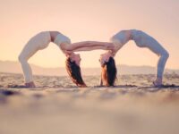 Yoga Handstands Drills Last week I met @theyoginist