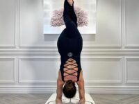 Yoga Tutor Rebecca Papa Adams uʍop ǝpisd∩ Upside down ‘dn ǝpis