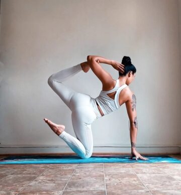 ᴋᴀᴛ yoga enthusiast Its Day 5 of AsanasAndAstrology challenge