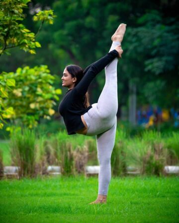 1633683226 soul with yoga support @soul with yoga daily new yoga posture credit