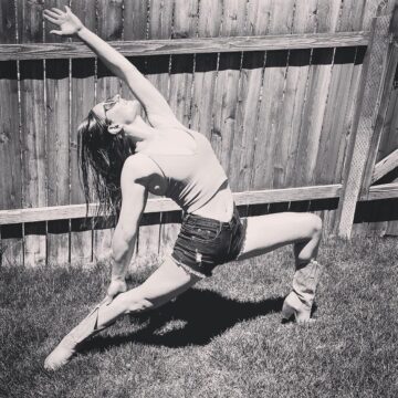 Amiarie Yoga Inversions Nothing that makes you feel fiercer
