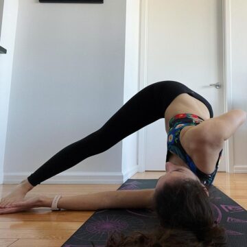 Cheryl NYC Yoga Teacher Making shapes yoga yogaposes yogashapes