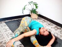 Dewi Hapsari Day 7 of AlofUsTwist yoga challenge Any supinepose