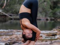 Diana Vassilenko Yoga more I am stable and