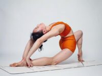 Elena Day 1 of AloabouttheHeart is anjaneyasana This is such