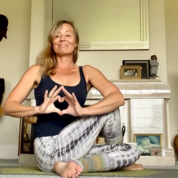 Jane Roberts Happy Wednesday sending love and light…any yogis fancy