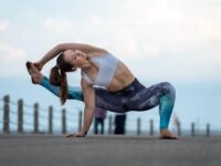KIANA NG Yoga Handstands 5 things you may