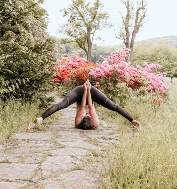 Michelle ☼ Yoga Let yourself be honest⁣ Authentic true⁣