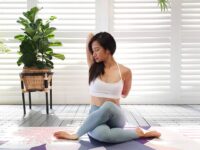 Naomi Pham yoga • meditation To be grounded offers