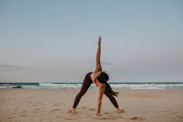 Naomi Pham yoga • meditation Your gift to yourself