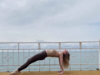 Olga Yoga 🧘‍♀️💜🕉️ Day 1x20e3 of YogiPerspective with @cyogalife