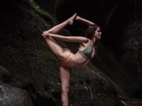 Yoga Certified Namaste @sarahticha • DM for a shoutout