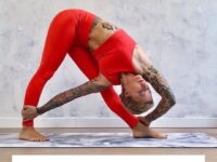 Yoga Daily Progress Follow @yogadailycommunity FUNKY TWISTED TRIANGLE Post