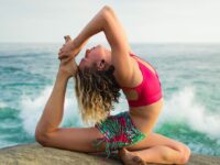 ❍ Danielle Yoga Healing Embrace future embrace past