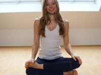 1639670478 Natalie Online Yoga Coach ☽ @nataliee yoga ᵂᴱᴿᴮᵁᴺᴳ Welcome to day