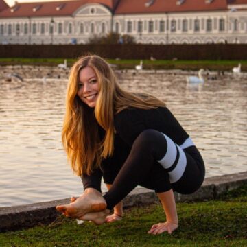 1640366572 Natalie Online Yoga Coach ☽ @nataliee yoga ᵂᴱᴿᴮᵁᴺᴳ Today is day