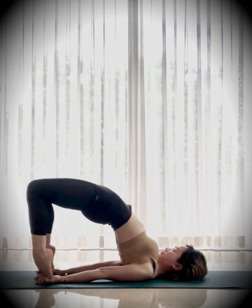 1640408659 Lucia Antonio @lucia antonio New International Yoga Challenge yogismorningcoffeebreak September 26th