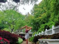 1640563545 Angela @baddyoga Yoga in the park for flowerfriday forearmfriday flexfriday frida