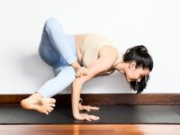 3day of yogisfeelingnature Day 3 Arm Balancing Pose