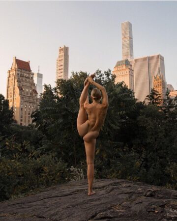 @ BESTYOGAPHOTOGRAPHY ——————— @nude yogagirl ———————