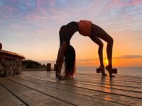 @ Yoga Friends Repost by @sidorenkova ang Фокусируйтесь на позитивной части и развивайте