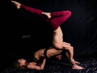 @ Yoga Friends Reposted from @stars buck Dans lobjectif de @jota portraitz With @ mouflette
