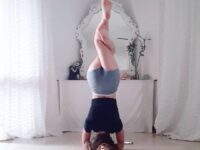 ALIGN APP Practice Yoga We absolutely love @angi10  pose