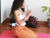 Amanda Alice Lloyd @amandaalloyd1 YogisUpsAndDowns Day 4 meditationpose Meditation is a