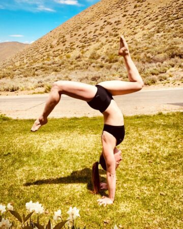 Amiarie Yoga Inversions @handstandidaho People inspire you or they drain
