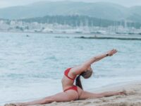 Andrea • Yoga Teacher @yogaofcourse As usual for me joining a