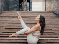 Briohny Smyth Yoga Teacher @yogawithbriohny Do you have to be flexible