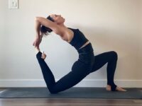 Caryn Hayley Pritchett @footstepsandfrangipanis How do backends in your yoga practice