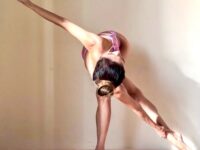 Chika @yoga she Day 2 Balancing twist Adaptation to change for