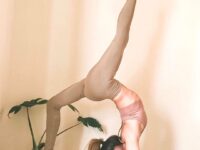Chika @yoga she day 3 ︎ any backbend balance for letsbalanceyogis challenge