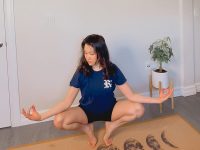 Cindy 미래 Gyan mudra stimulates the root chakra helping the