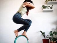 Dewi Hapsari @dewilovesyoga Day 4 of YogisontheWheel yoga challenge Standingpose on