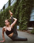 Diana Vassilenko Yoga more @dianavassyoga I strive for steadiness