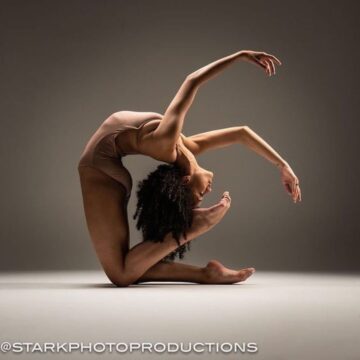 EA Lam @ ericandanna lam  DancerBallerinaModel Kaeli Ware @kaeliashtonware • Photography by Chris