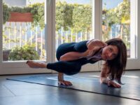 Erika Mantovani @erika yoga lecco Day4 YogiBalanceAdventure Day 4 Yogis Arm Balance Pose