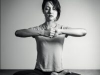 Erika Mantovani @erika yoga lecco MUDRA GANESHA Con lincontro di questa mattina si